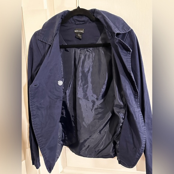 ✨Free with any purchase✨ Wetseal navy blue jacket size small - Picture 4 of 5